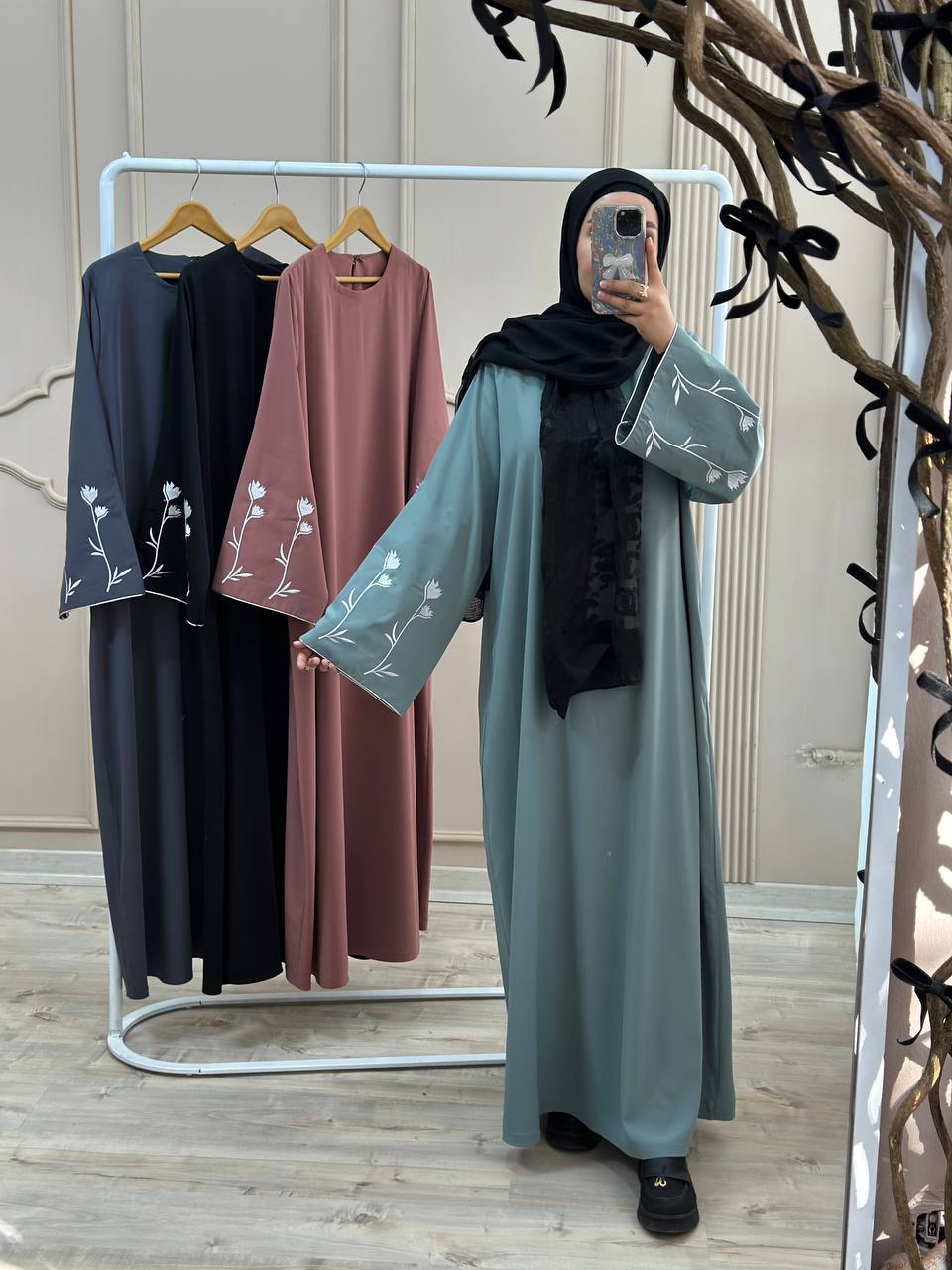 مانتو عبایی گلسا (پرداخت در ۴ قسط)